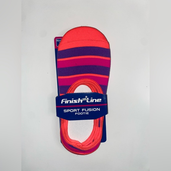 Finish Line Other - Finish Line Sport Fusion Footie Socks